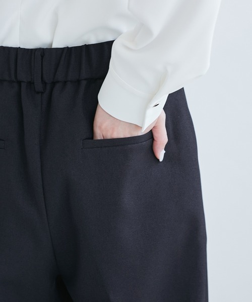 ROPE' PICNIC(ロペピクニック)の「レディハンサムシリーズ ウールライクウエストタックセミワイドパンツ/セットアップ対応(スラックス・レディース・ネイビー/ライトグレー/ベージュ系その他2/グレー/ブラック系その他・S/M/L)」の6枚目の写真