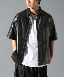 LAND MUSEUM（ランドミュージアム）の「LAND MUSEUM／オーバーレザー半袖シャツ（シャツ/ブラウス）」