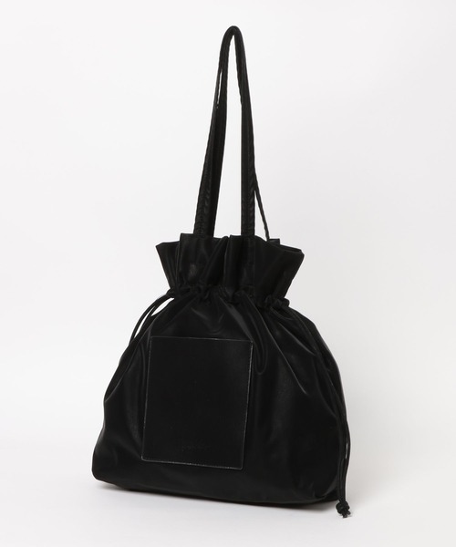 LAKOLE(ラコレ)の「ヌバック風巾着トートバッグ / 574762(トートバッグ・レディース・ブラック/ブラウン/グレイッシュベージュ/ライトグリーン・FREE)」の14枚目の写真