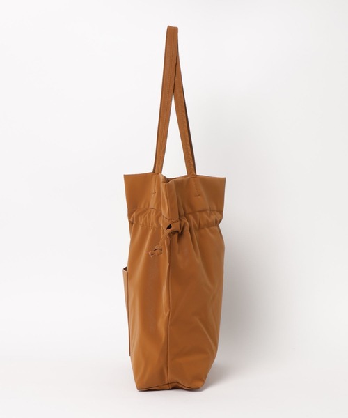 LAKOLE(ラコレ)の「ヌバック風巾着トートバッグ / 574762(トートバッグ・レディース・ブラック/ブラウン/グレイッシュベージュ/ライトグリーン・FREE)」の18枚目の写真