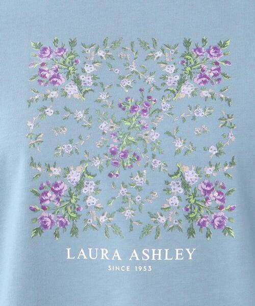 LAURA ASHLEY（ローラアシュレイ）の「【STORY掲載！/接触冷感/コットン100％／3colors】エラビー スカーフ柄 Tシャツ（Tシャツ/カットソー・レディース・オフホワイト/チャコールグレー/サックスブルー・38/40）」の15枚目の写真