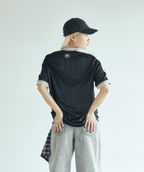 ナイキ スポーツウェア ウィメンズ Vネック ジャージー トップ