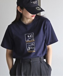 デザイングラフィックモチーフTシャツ