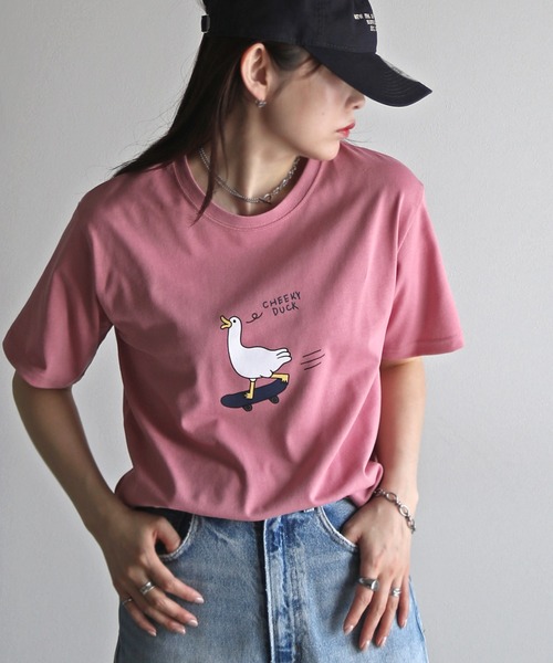COURO(コウロ)の「デザイングラフィックモチーフTシャツ(Tシャツ/カットソー・レディース・ライトグレー系/レッド系1/ホワイト系1/レッド系/ホワイト系/イエロー系2/ライトグレー系1/ネイビー系/グレー系/レッド系2/グレー系2/ホワイト系2/ピンク系1/イエロー系1/イエロー系/ライトグレー系2/ネイビー系1/グレー系1/ピンク系/ピンク系2/ネイビー系2・FREE)」の16枚目の写真