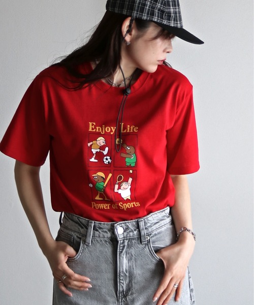 COURO(コウロ)の「デザイングラフィックモチーフTシャツ(Tシャツ/カットソー・レディース・ライトグレー系/レッド系1/ホワイト系1/レッド系/ホワイト系/イエロー系2/ライトグレー系1/ネイビー系/グレー系/レッド系2/グレー系2/ホワイト系2/ピンク系1/イエロー系1/イエロー系/ライトグレー系2/ネイビー系1/グレー系1/ピンク系/ピンク系2/ネイビー系2・FREE)」の20枚目の写真