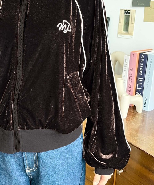 セール】ワンポイント刺繍配色ラインベロアトラックジャケット