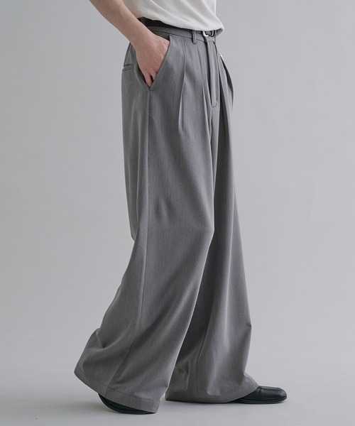 epnok（エプノック）の「2タックワイドバギースラックス（スラックス