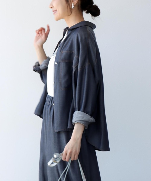 Jines(ジネス)の「キュプラデニムショートシャツ【セットアップ可】(シャツ/ブラウス・レディース・ブルー/インディゴブルー・38)」の7枚目の写真