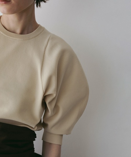MANOF(マノフ)の「CIRCLE SLEEVE KNIT TOPS(ニット/セーター・レディース・ベージュ/ブラウン/レッド/ブラック・F)」の11枚目の写真