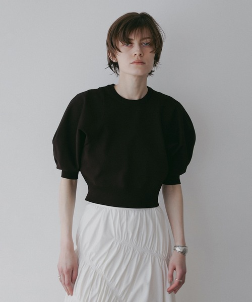 MANOF(マノフ)の「CIRCLE SLEEVE KNIT TOPS(ニット/セーター・レディース・ベージュ/ブラウン/レッド/ブラック・F)」の21枚目の写真