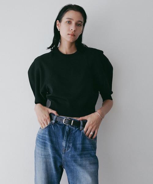 MANOF(マノフ)の「CIRCLE SLEEVE KNIT TOPS(ニット/セーター・レディース・ベージュ/ブラウン/レッド/ブラック・F)」の15枚目の写真