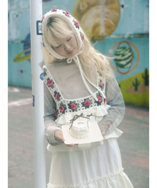 merry jenny（メリージェニー）の「クロシェティアードキャミ