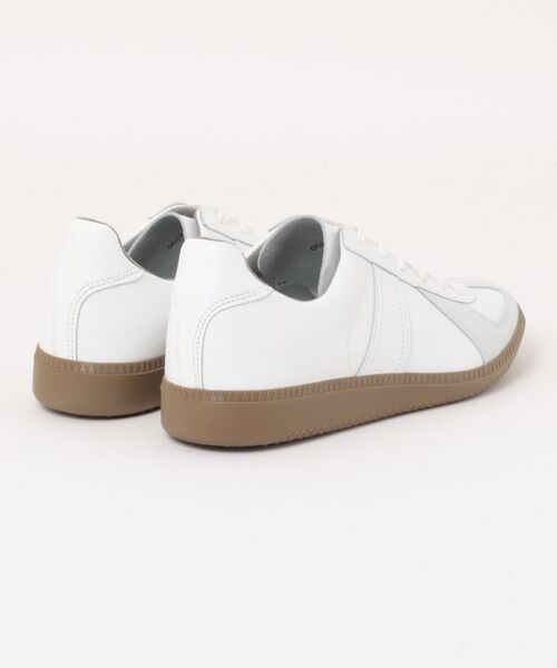 PAR ICI（パーリッシィ）の「GERMAN TRAINER 1183（スニーカー・レディース・ホワイト・37/38）」の2枚目の写真