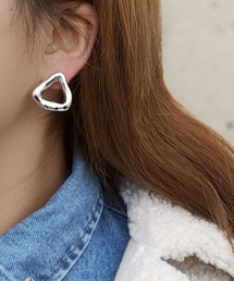 YU-KA:ニュアンストライアングルピアス nuance triangle pierce