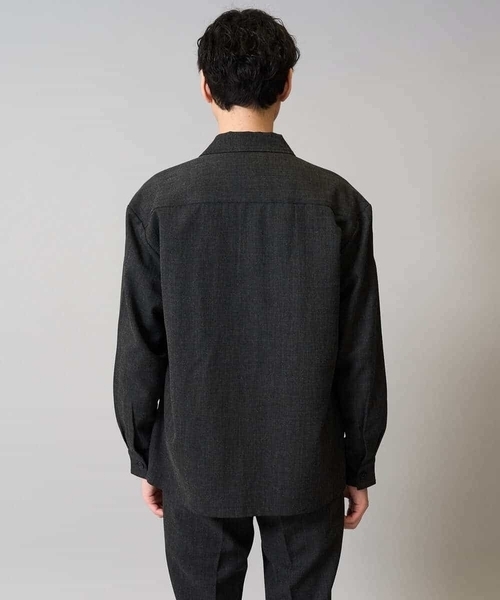 a.v.v（アーヴェヴェ）の「【イージーケア/シワになりにくい】ダブルポケットシャツ 秋リライト【洗濯機で洗える/ストレッチ】（シャツ/ブラウス・メンズ・ライトブラウン/チャコールグレー・46/48/50）」の20枚目の写真