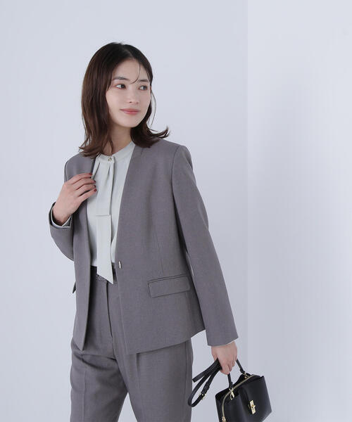 NATURAL BEAUTY BASIC（ナチュラルビューティーベーシック）の「◇ウーステッドライクツイル SETUP ノーカラージャケット（ノーカラージャケット・レディース・グレー/チャコールグレー/ブラウン・SMALL/MEDIUM/LARGE）」の10枚目の写真