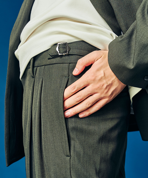 417 EDIFICE（フォーワンセブンエディフィス）の「”4WAYストレッチ” 2タックパンツ（スラックス・メンズ・ブラック/ブラウン/カーキ・SMALL/LARGE/MEDIUM）」の14枚目の写真