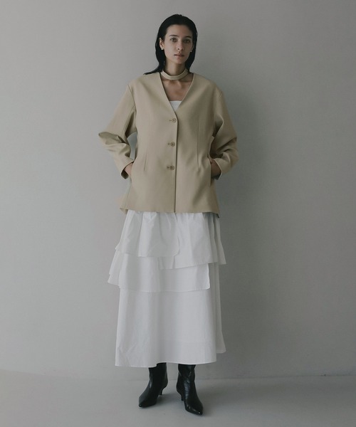 MANOF（マノフ）の「CURVED SLEEVE CHOKER JACKET（その他アウター・レディース・ブラック/ベージュ・S/M）」の16枚目の写真