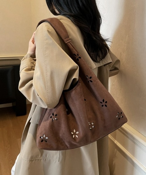 gossip！ロサンゼルス（ゴシップロサンゼルス）の「Y2K大容量トートバッグ／ショルダーバッグ（A5収納可）（ショルダーバッグ・レディース・ブラウン/ブラック・FREE）」の12枚目の写真