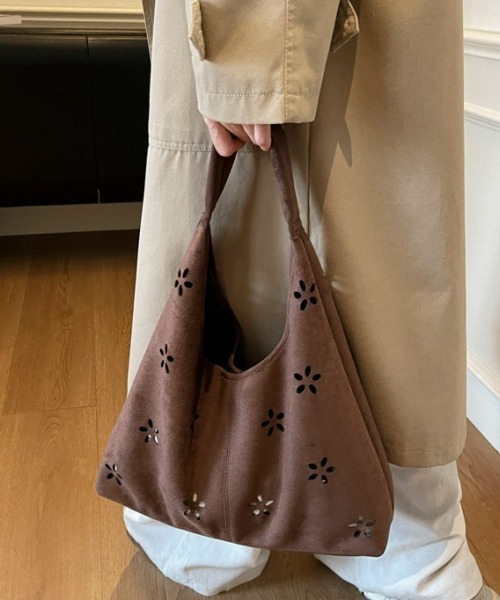 gossip！ロサンゼルス（ゴシップロサンゼルス）の「Y2K大容量トートバッグ／ショルダーバッグ（A5収納可）（ショルダーバッグ・レディース・ブラウン/ブラック・FREE）」の13枚目の写真