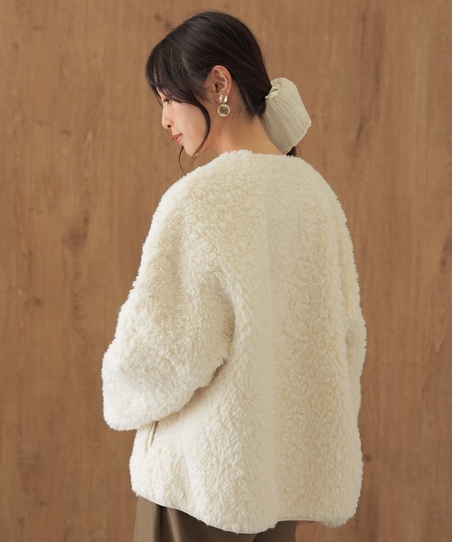 SUWDEE（スーディー）の「boa zip up short blouson（ブルゾン・レディース・アイボリー/グレー・FREE）」の7枚目の写真