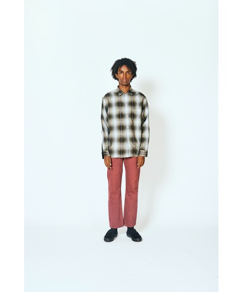 TOWNCRAFT(タウンクラフト)の「TOWN CRAFT タウンクラフト / 60S LOOP COLLAR SHIRT(シャツ/ブラウス・メンズ・グレー/ブラック/グリーン・MEDIUM/LARGE)」の9枚目の写真