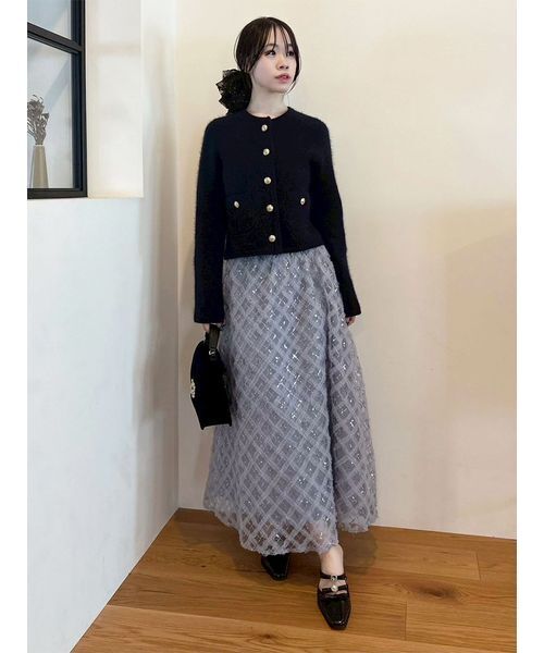 LILY BROWN(リリーブラウン)の「【WEB限定カラー】金釦フォックスニットジャケット(ノーカラージャケット・レディース・ブラウン/ネイビー/オフホワイト/サックスブルー・F)」の21枚目の写真