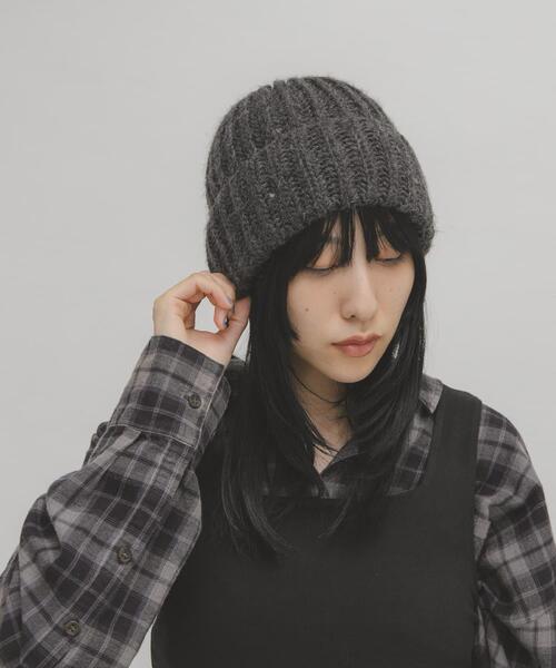 KBF（ケイビーエフ）の「リブニットビーニー（ニットキャップ/ビーニー・レディース・チャコールグレー/ベージュ系その他・ONE）」の7枚目の写真