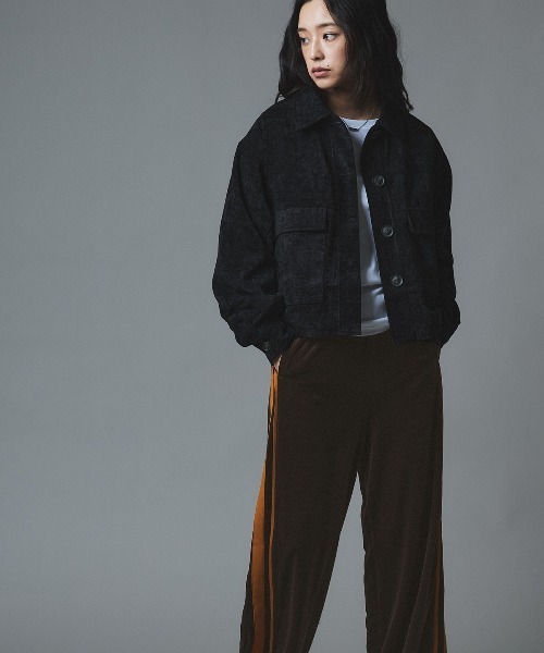 W:Huku（フーク）の「ベロア サイドライン イージー パンツ / Velour Side-Line Easy Pants（その他パンツ・レディース・ブラック/ブラウン/ベージュ/ネイビー・FREE）」の17枚目の写真