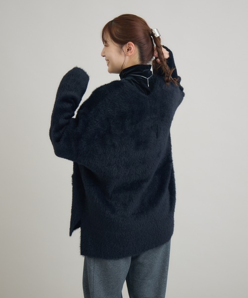 meeny miny（ミーニーマイニー）の「" ねこ「まふゆ」モデル ” シャギーカーディガン（カーディガン/ボレロ・レディース・ベージュ/アイボリー/ブラック・M-L/S-M）」の4枚目の写真