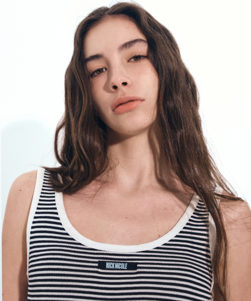 NICK&NICOLE(ニックアンドニコール)の「NICOLE MULTI FRILL SLEEVELESS TOP_BLACK STRIPE(Tシャツ/カットソー・レディース・ブラック・FREE)」の2枚目の写真