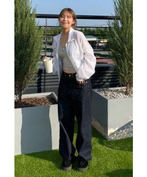 AVANDRESS(アバンドレス )の「BUCKLE WIDE DENIM PANTS INDIGO(デニムパンツ・レディース・その他・X-LARGE)」の11枚目の写真