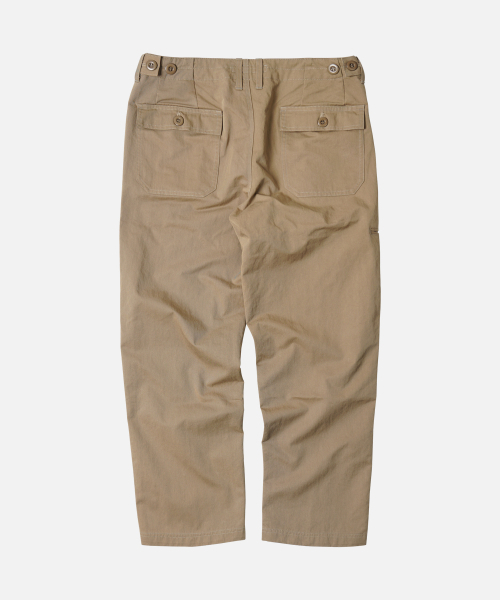 FRIZMWORKS(フリズムワークス)の「CN FATIGUE PANTS _ BEIGE(その他パンツ・メンズ・その他・MEDIUM/LARGE/X-LARGE/SMALL)」の3枚目の写真