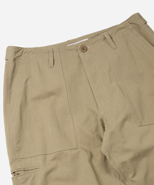 FRIZMWORKS(フリズムワークス)の「CN FATIGUE PANTS _ BEIGE(その他パンツ・メンズ・その他・MEDIUM/LARGE/X-LARGE/SMALL)」の4枚目の写真