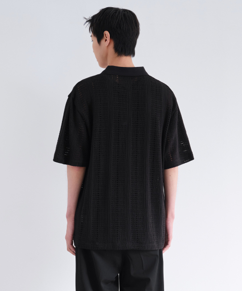 MUSINSA STANDARD（ムシンサスタンダード）の「バーティカルクロシェスリットネックポロシャツ[ブラック]（ポロシャツ・メンズ・その他・SMALL/MEDIUM/LARGE/X-LARGE/XX-LARGE）」の3枚目の写真
