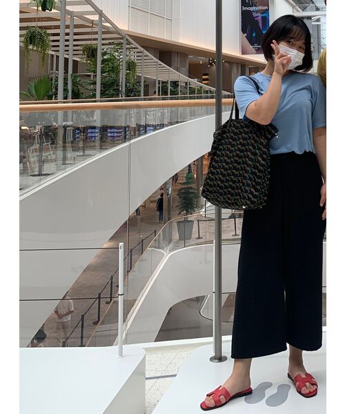 MUSINSA STANDARD WOMAN（ムシンサスタンダードウーマン）の「ウィメンズベーシッククルーネックTシャツ[スカイブルー]（Tシャツ/カットソー・レディース・その他・SMALL/MEDIUM/LARGE/X-LARGE/X-SMALL）」の7枚目の写真