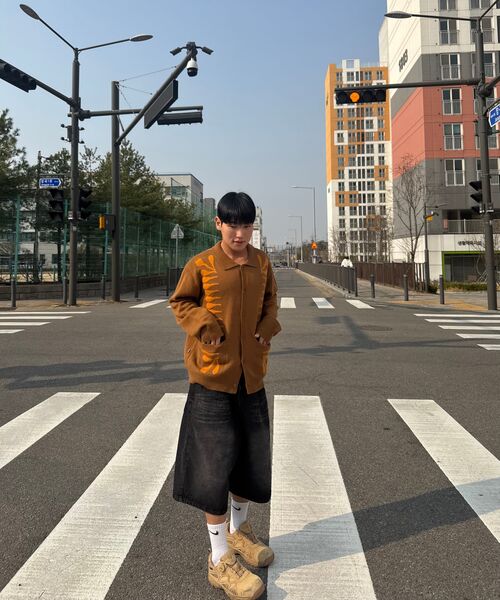 SCALLYWAG（スカリーワグ）の「ビッグバミューダデニムショーツ[ブラック]（その他パンツ・レディース・その他・LARGE/X-LARGE/SMALL/MEDIUM）」の21枚目の写真