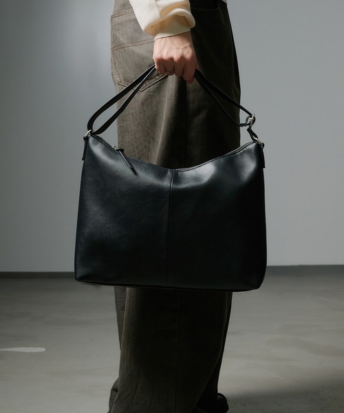 Adoon plain（アドーンプレーン）の「2-WayArtificial Grain  Shoulder Bag / 2Way合皮ショルダーバッグ（ショルダーバッグ・メンズ・ブラック/ブラウン・FREE）」の13枚目の写真