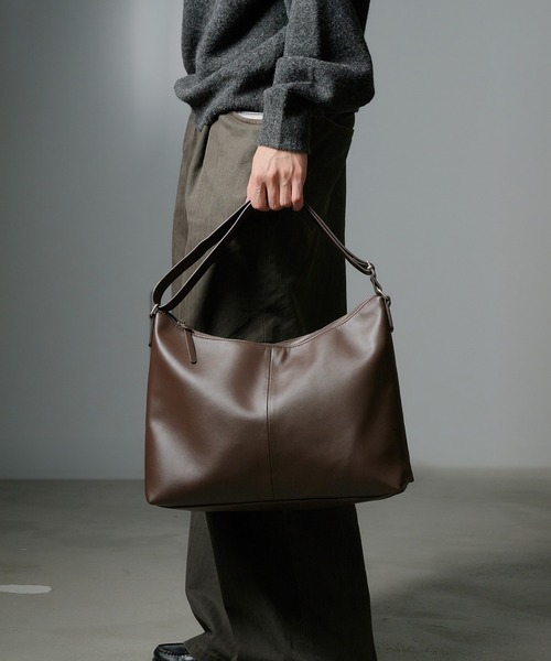 Adoon plain（アドーンプレーン）の「2-WayArtificial Grain  Shoulder Bag / 2Way合皮ショルダーバッグ（ショルダーバッグ・メンズ・ブラック/ブラウン・FREE）」の18枚目の写真