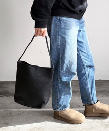 AT CREATION（アットクリエイション）の「EM : AT アット　A5 ワンショルダー アトラスショルダー 軽量約275g（ショルダーバッグ）」