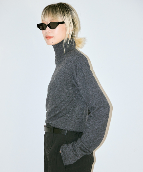 CITYSHOP(シティーショップ)の「TURTLE NECK ニット(ニット/セーター・レディース・ブラック/ブラウン/グレー/ピンク/ブラウン系その他・FREE)」の11枚目の写真