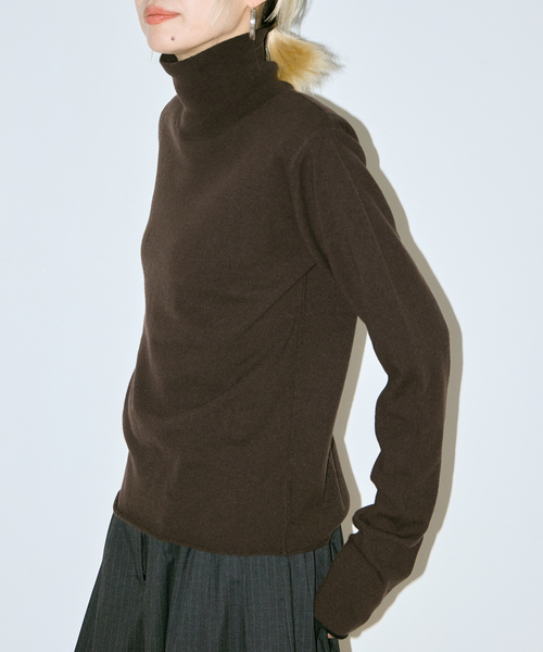 CITYSHOP(シティーショップ)の「TURTLE NECK ニット(ニット/セーター・レディース・ブラック/ブラウン/グレー/ピンク/ブラウン系その他・FREE)」の20枚目の写真