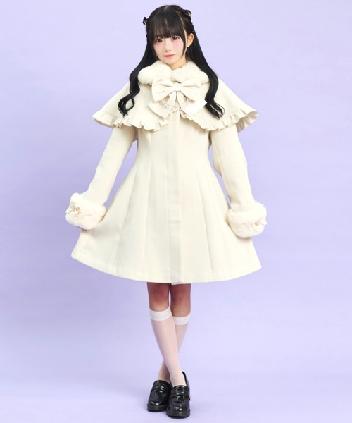 Secret Honey（シークレットハニー）の「ケープ付コート（その他アウター・レディース・グレー/オフホワイト・MEDIUM）」の3枚目の写真