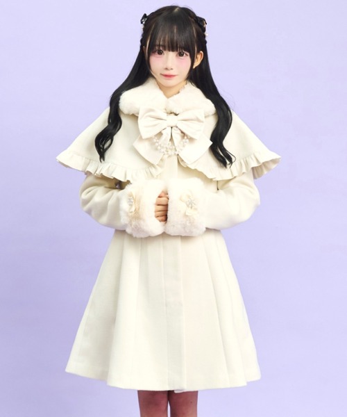 Secret Honey（シークレットハニー）の「ケープ付コート（その他アウター・レディース・グレー/オフホワイト・MEDIUM）」の4枚目の写真