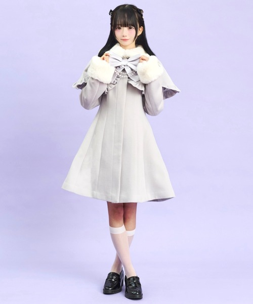 Secret Honey（シークレットハニー）の「ケープ付コート（その他アウター・レディース・グレー/オフホワイト・MEDIUM）」の6枚目の写真