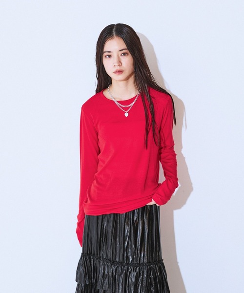 JEANASIS（ジーナシス）の「シルキータッチクルーLS TEE/629911（Tシャツ/カットソー・レディース・ブラック/ホワイト/ベージュ系その他/レッド・FREE）」の4枚目の写真