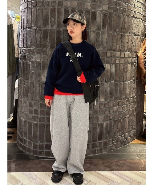 JEANASIS（ジーナシス）の「シルキータッチクルーLS TEE/629911（Tシャツ/カットソー・レディース・ブラック/ホワイト/ベージュ系その他/レッド・FREE）」の20枚目の写真