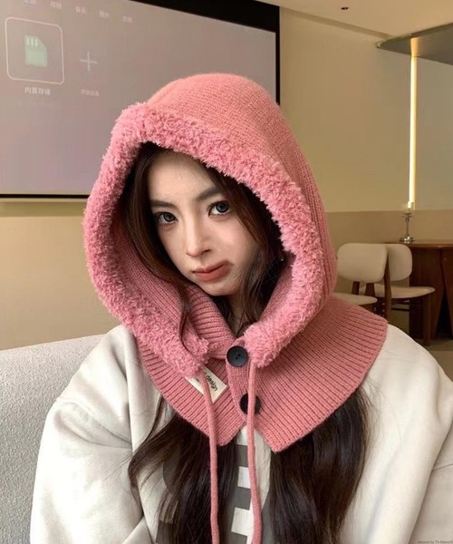 VIBGYOR（ヴィブジョー）の「pur chouchou/もこもも ニット バラクラバ フードウォーマー P4402（ニットキャップ/ビーニー・レディース・ピンク/ブラウン/アイボリー/ブラック・FREE）」の4枚目の写真