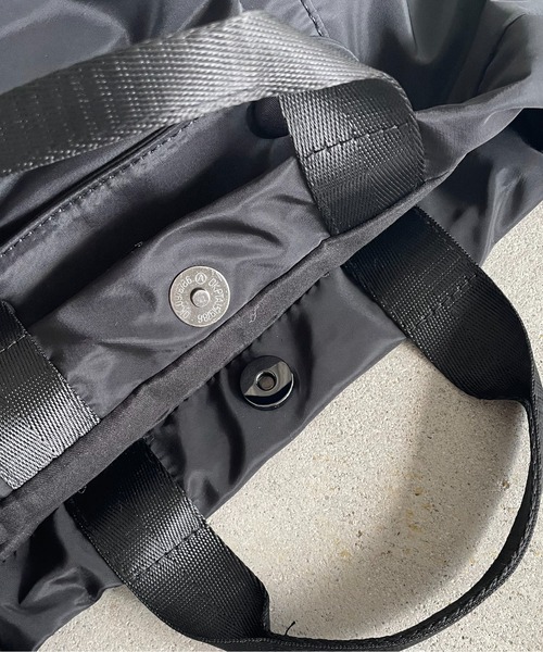 210nouve（トゥージュヌーブ）の「【2WAY】アウトポケット ドロスト ショルダー/ハンドバッグ（ハンドバッグ・レディース・ベージュ/ブラック/グリーン/レッド・FREE）」の13枚目の写真