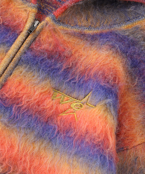 WOKE EDGE(ウォークエッジ)の「WOKE EDGE / ウォークエッジ GRADATION MOHAIR ZIP KNIT(パーカー・メンズ・レッド/ブラック・MEDIUM)」の5枚目の写真